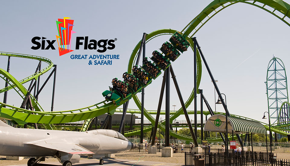 American International Tours Sex Flags Great Adventure PNG Image Photo of the Six Flags Great Adventure Green Lantern Stand-up Coaster